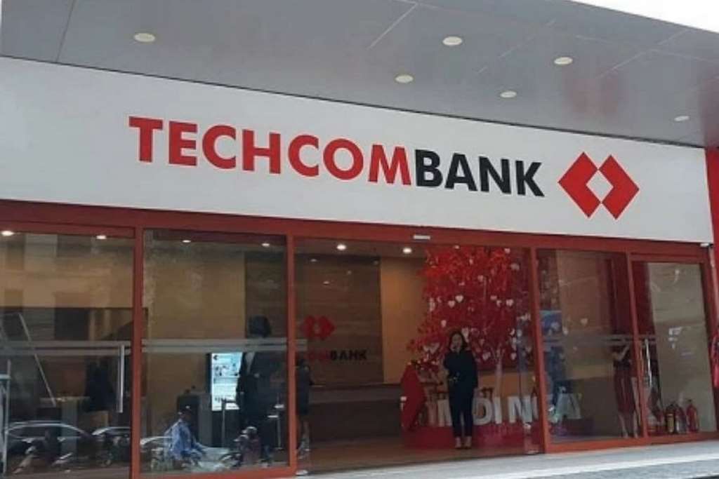phí chuyển khoản techcombank